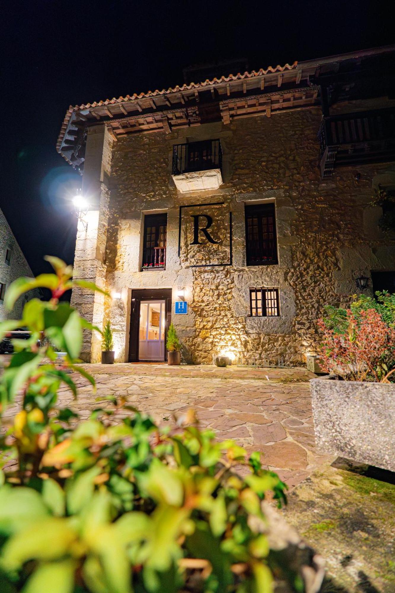 Hotel R Santillana Сантильяна-дель-Мар Экстерьер фото