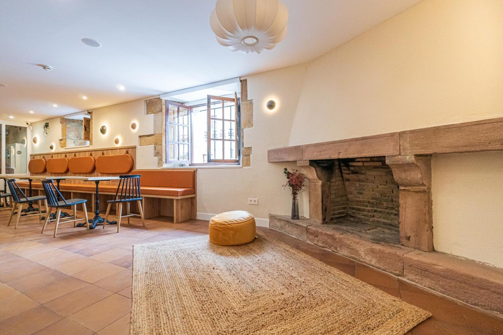 Hotel R Santillana Сантильяна-дель-Мар Экстерьер фото
